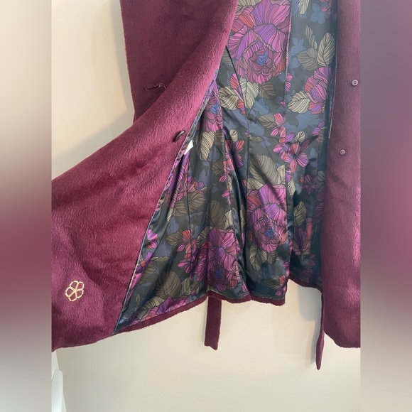 Trina Turk Maroon Wool and Alpaca Coat with Cinched Waist and Collar - Picture 7 of 10